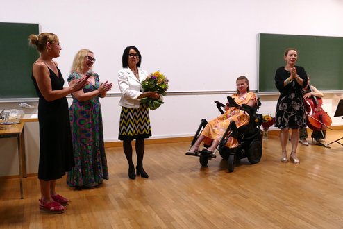 Dank von Kolleg:innen und ehemaligen Studierenden.