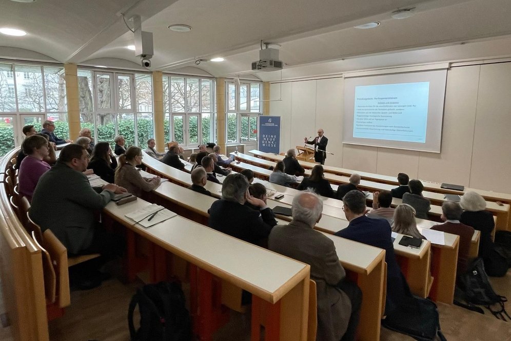 Blick ins Publikum bei der Fachtagung "Liturgiesprache" an der KU Linz.