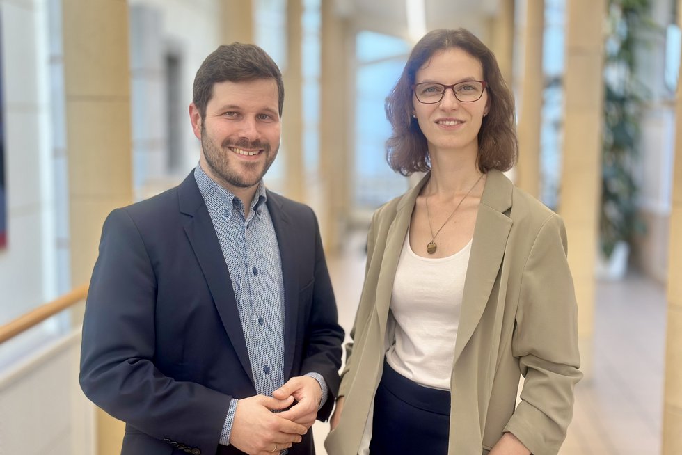 Univ.-Prof. Dr. Michael Pfister und Univ.-Prof.in Dr.in Isabella Bruckner. 