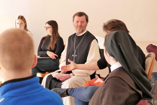 Workshop über "Ordensleben heute" u.a. mit Abt Reinhold Dessl vom Stift Wilhering.