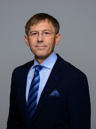 Prof. Dr. Janos Vik