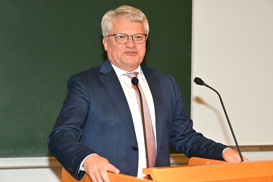 Grußworte des Bürgermeisters der Stadt Linz MMag. Klaus Luger.