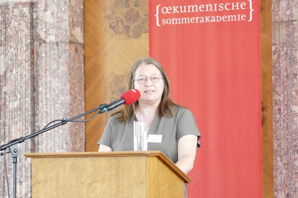 25. Ökumenische Sommerakademie im Stift Kremsmünster zum Thema "Frieden stiften". © KU Linz/Hermine Eder. Vortrag von Ass.-Prof. PD. Dr. Katja Winkler.