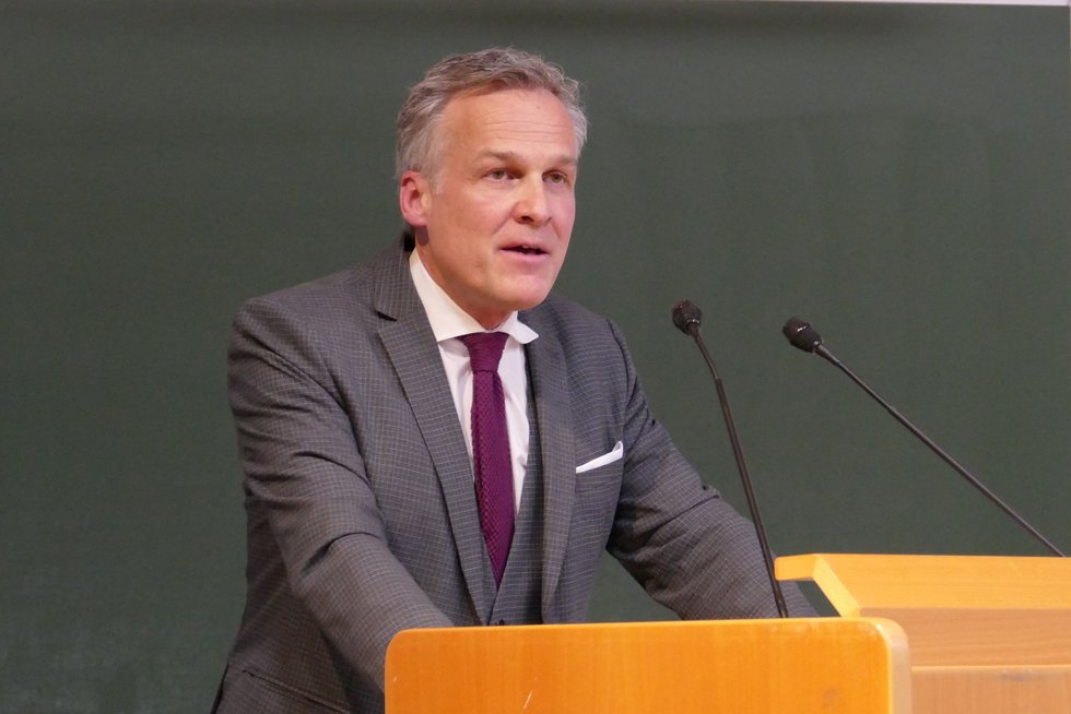 Abendvortrag von Tarek Leitner im Rahmen der Tagung "Die Liturgiesprache". Foto: KU Linz/Hermine Eder. Mag. Tarek Leitner, ORF.
