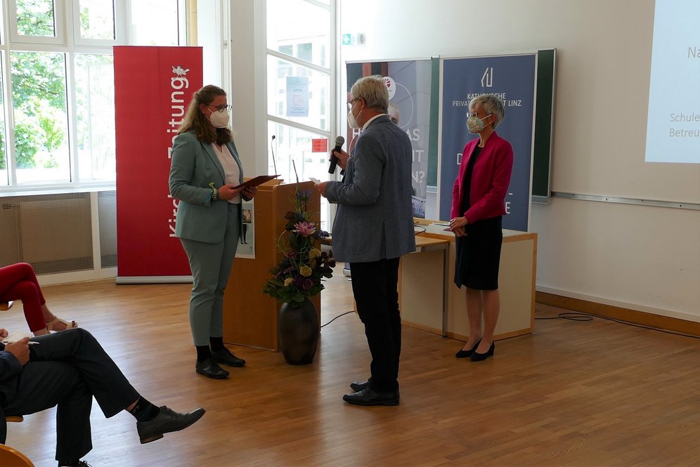 Cosima Spieß (Bischöfliches Gymnasium Petrinum), KUL-Preisträger Fachbereich Theologie. (c) KU Linz/Eder Cosima Spieß (Bischöfliches Gymnasium Petrinum), KUL-Preisträger Fachbereich Theologie.