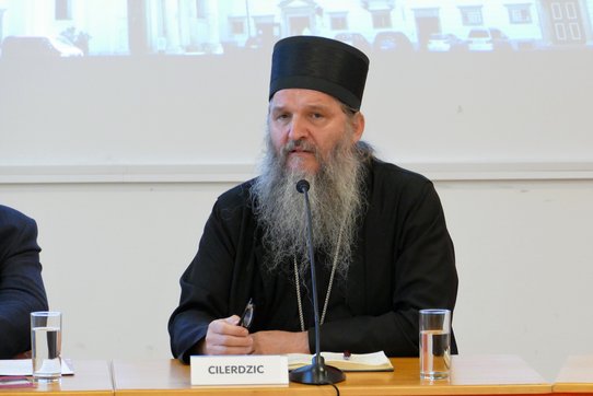 Statement von Bischof Andrej Cilerdzic (Serbische Orthodoxe Kirche). © KU Linz/Eder.