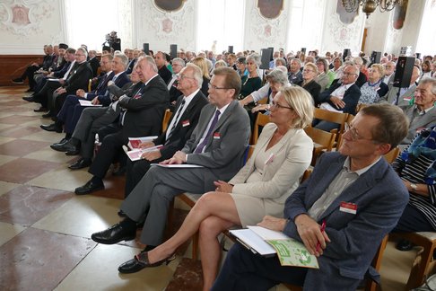 Ehrengäste bei der Eröffnung der Ökumenischen Sommerakademie im Stift Kremsmünster.