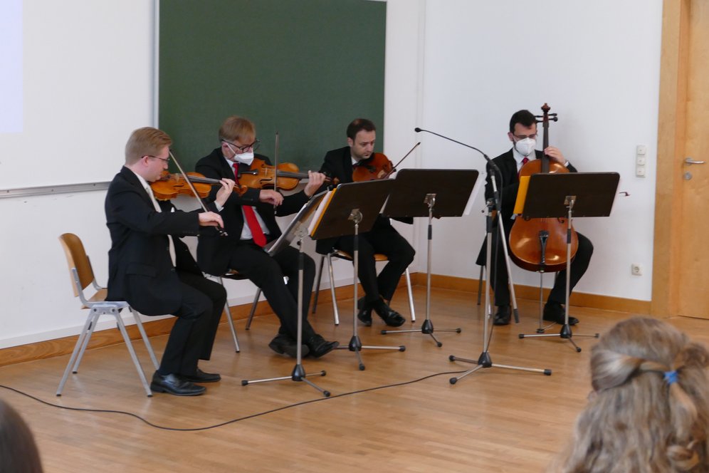 Das Kepler Quartett sorgte für eine festliche musikalische Umrahmung. (c) KU Linz/Eder Das Kepler Quartett sorgte für eine festliche musikalische Umrahmung.