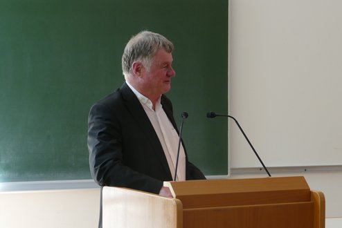 Schlussvorlesung und Festschriftüberreichung anlässlich der Emeritierung von Univ.-Prof. Dr. Franz Gruber. Foto: Hermine Eder. Diözesanbischof Dr. Manfred Scheuer.