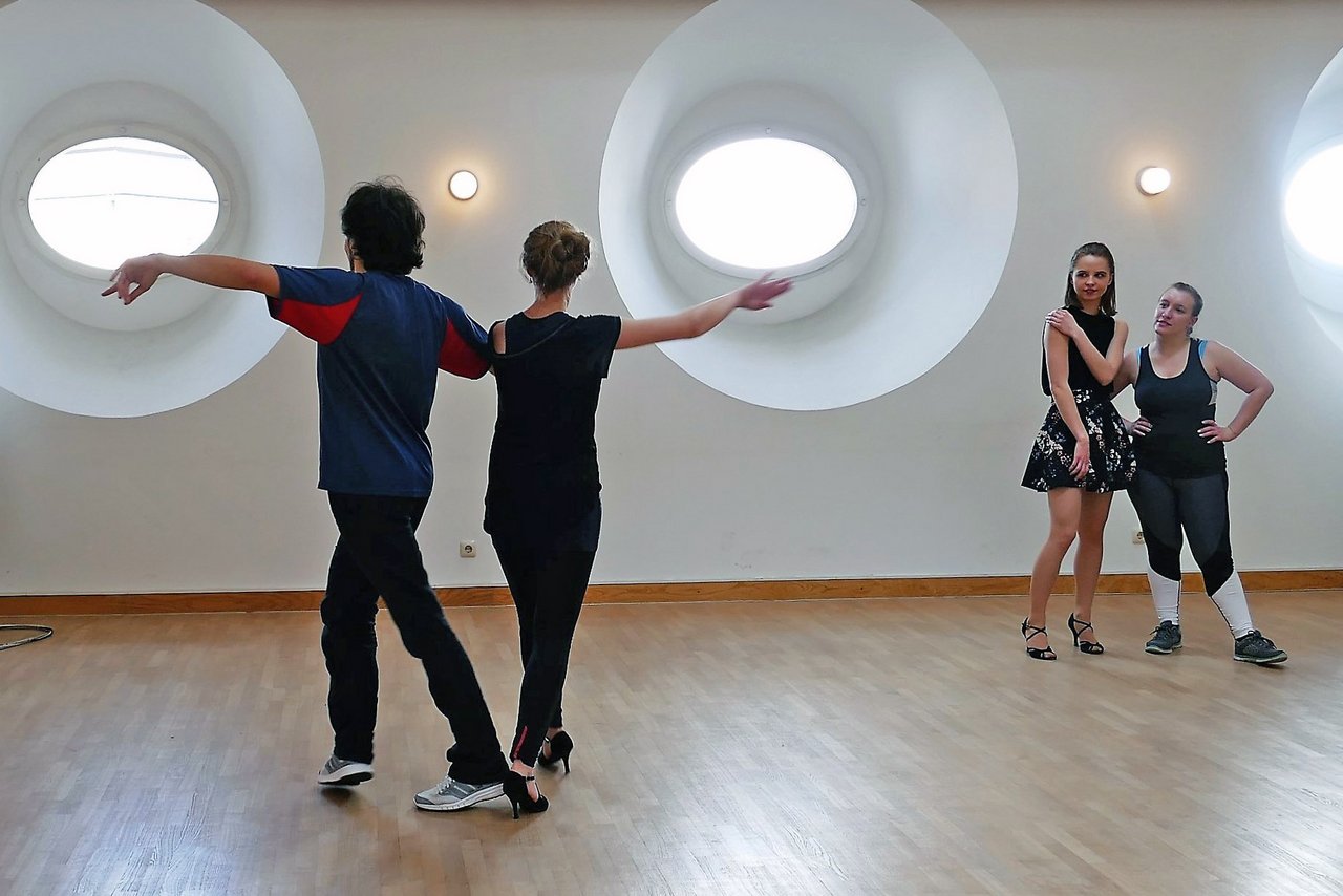 Schwungvoller Paartanz.