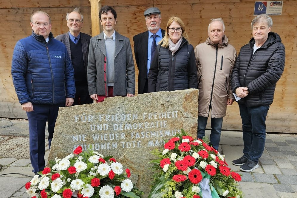 Foto: Silvia Jujic. Gedenkstunde in Braunau.
