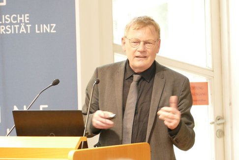 Abschiedsvorlesung als Professor für neutestamentliche Bibelwissenschaft an der KU Linz. © KU Linz/Eder. Univ.-Prof. Dr. Christoph Niemand.