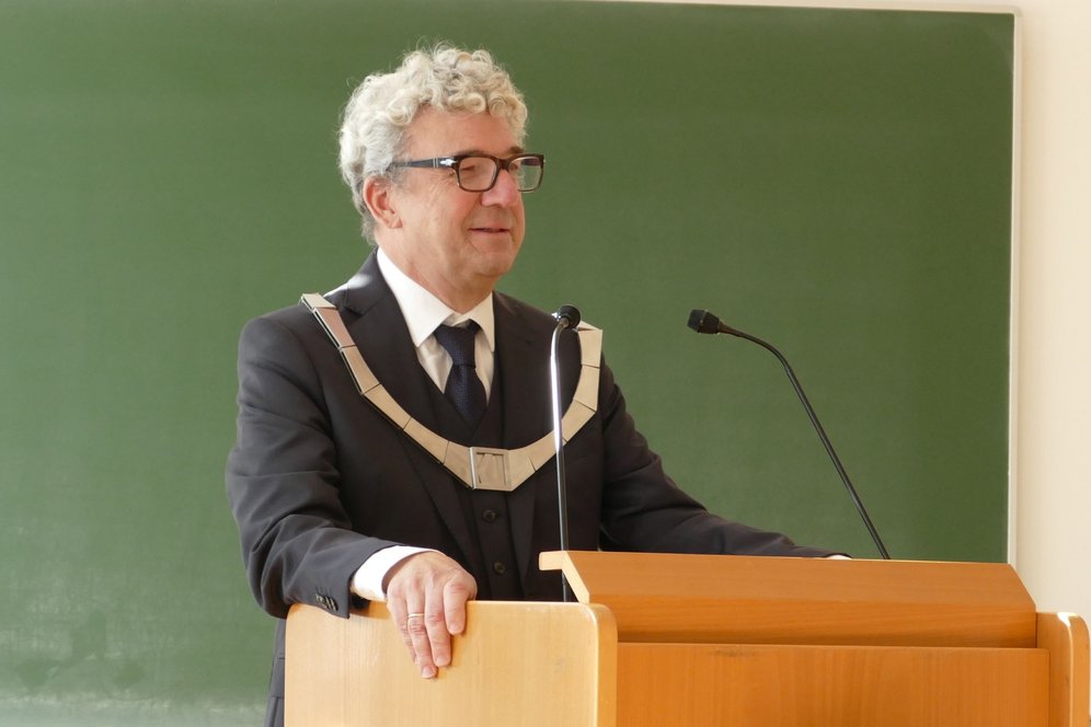 Rektor Univ.-Prof. Dr. Michael Fuchs.